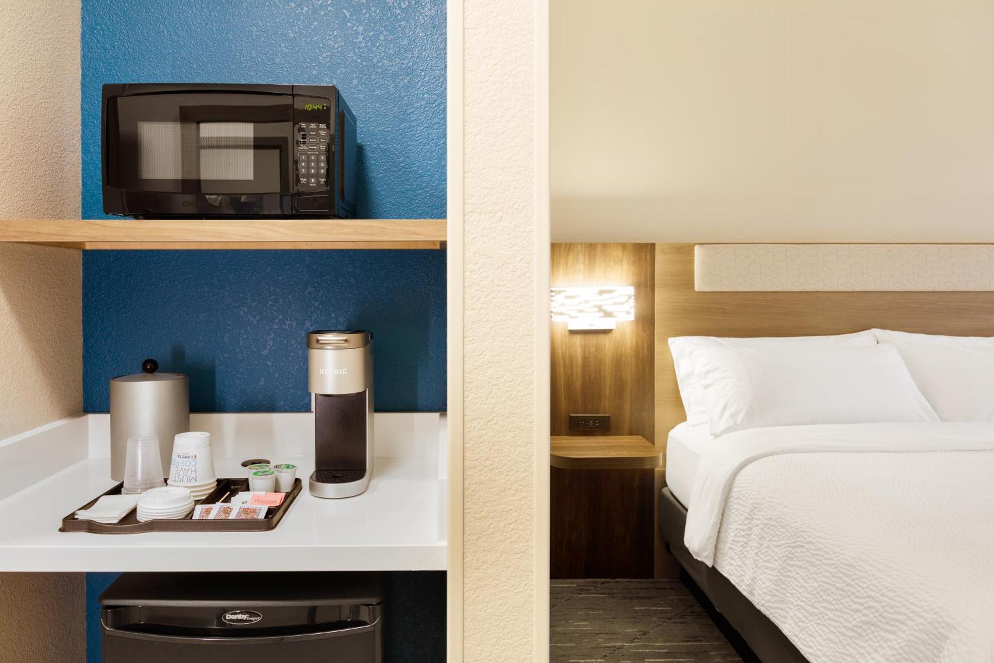 Holiday Inn Express Peachtree Corners-Norcross By Ihg Exterior photo